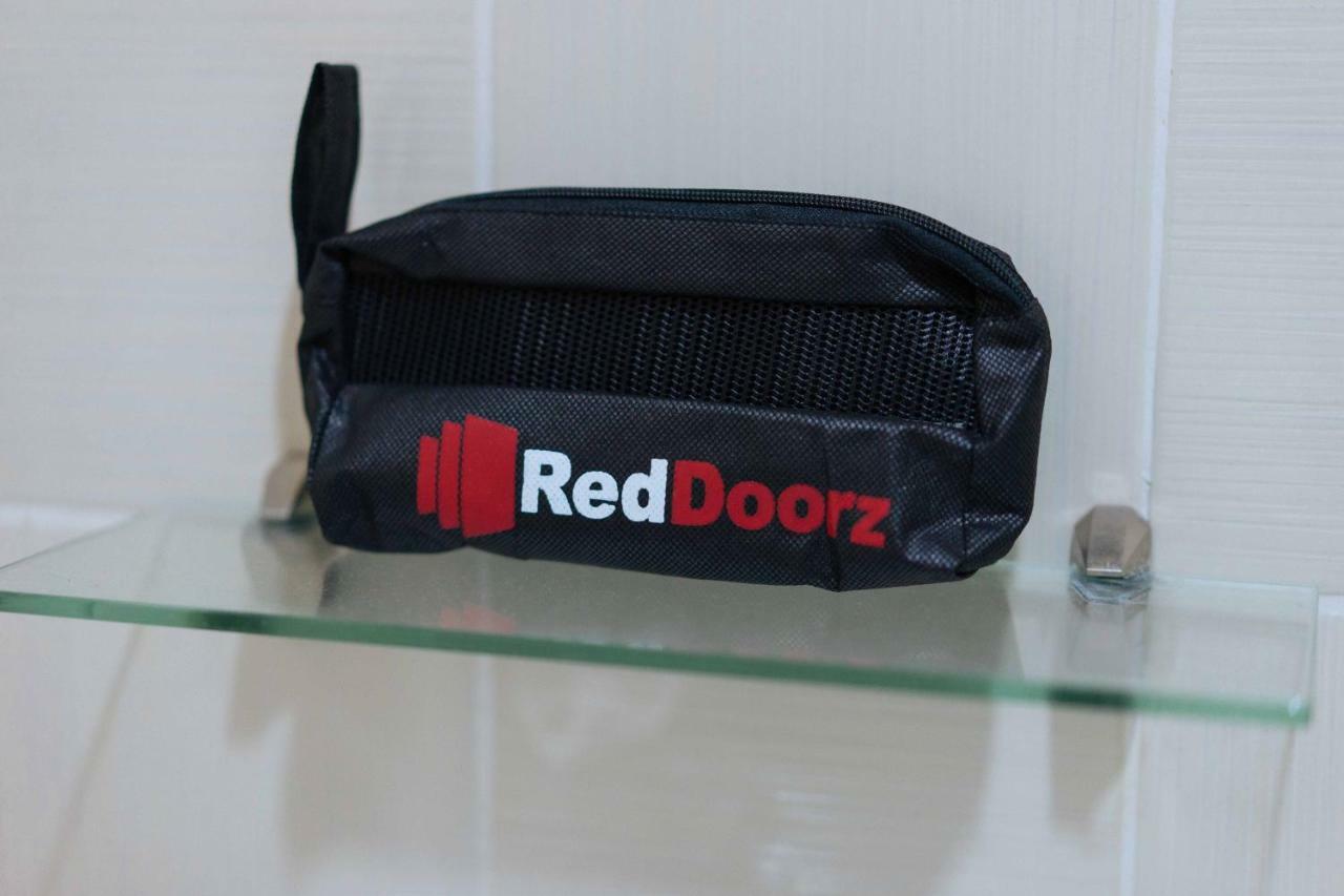 Reddoorz Premium @ Cityland Tagaytay 2 Tagaytay City Exterior foto